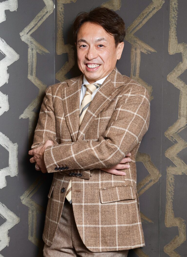 代表取締役 鈴木 康雄